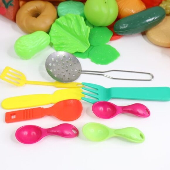 Lot of Childrens Pretend Play Kitchen Food Fruits Vegetables Pizza Utensils Kids - Picture 6 of 14